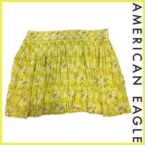Floral Pleated Mini Skirt w/ Belt Yellow Tan Flowers American Eagle Size Small 6